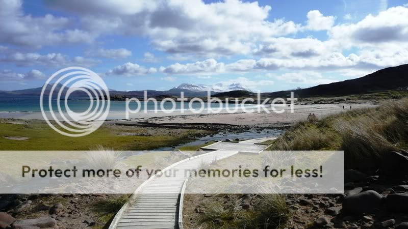 Footpath to beach