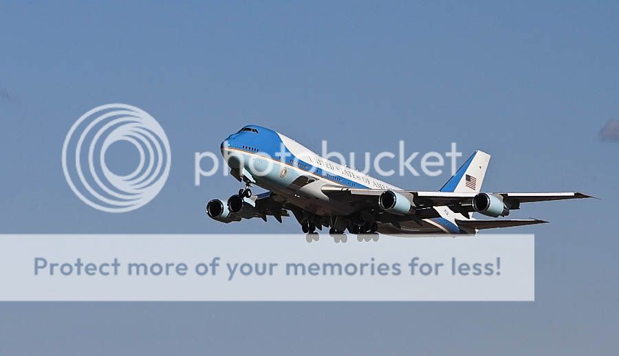 IMAGE: http://i747.photobucket.com/albums/xx117/Bytor_Photo2112/IMG_0884.jpg