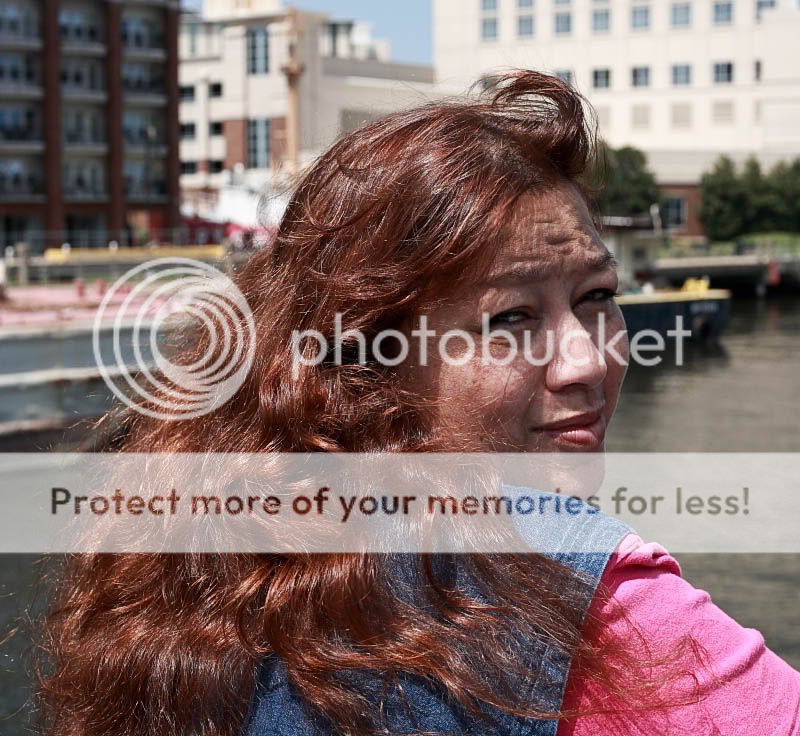 IMAGE: http://i747.photobucket.com/albums/xx117/Bytor_Photo2112/IMG_2119f.jpg