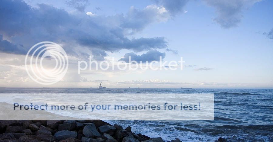 IMAGE: http://i747.photobucket.com/albums/xx117/Bytor_Photo2112/IMG_2633.jpg