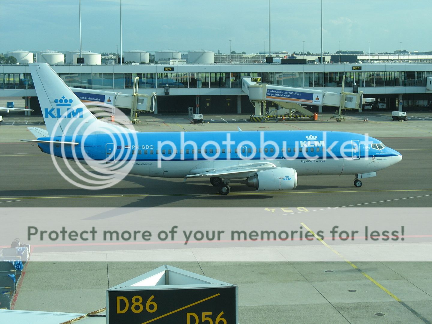http://i747.photobucket.com/albums/xx117/ChrisCruise1980/KL%202010%20AMS-MUC-AMS/IMG_4337.jpg