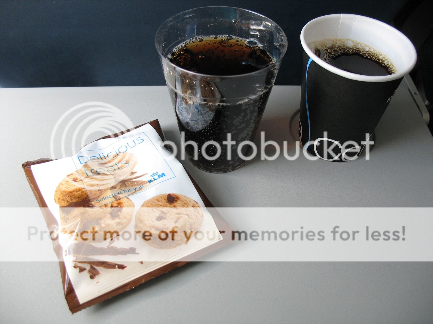 http://i747.photobucket.com/albums/xx117/ChrisCruise1980/KL%202010%20AMS-MUC-AMS/IMG_4421.jpg